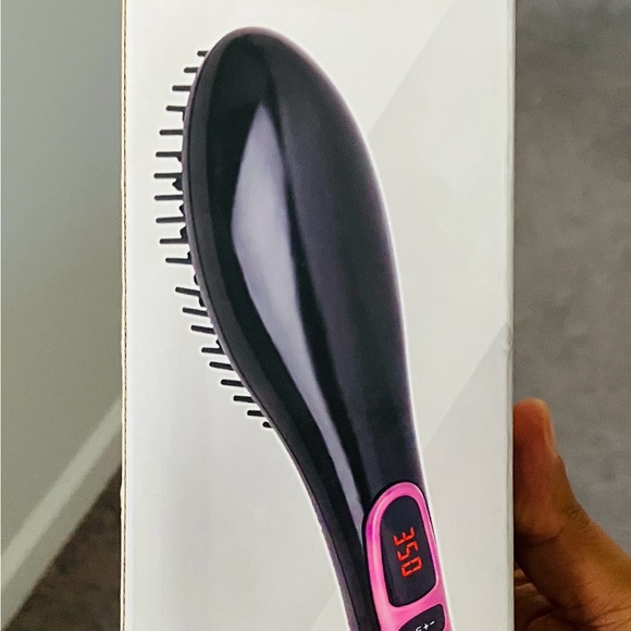 Hair Straightening Brush - Picture 1 of 3